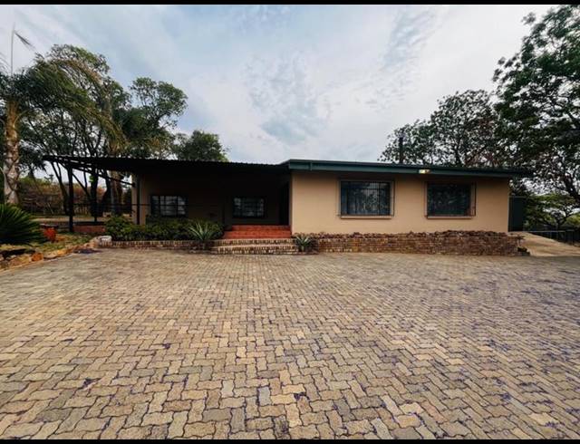 FARM FOR SALE IN CULLINAN RURAL